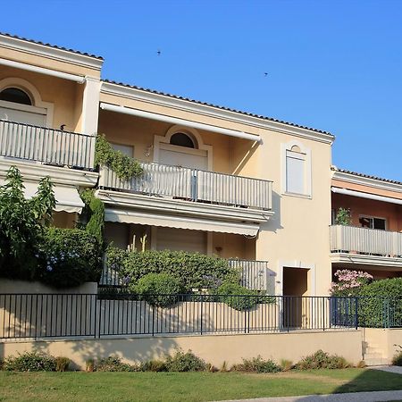 Appartement Les Pins Bleus A8 Sainte-Maxime Esterno foto