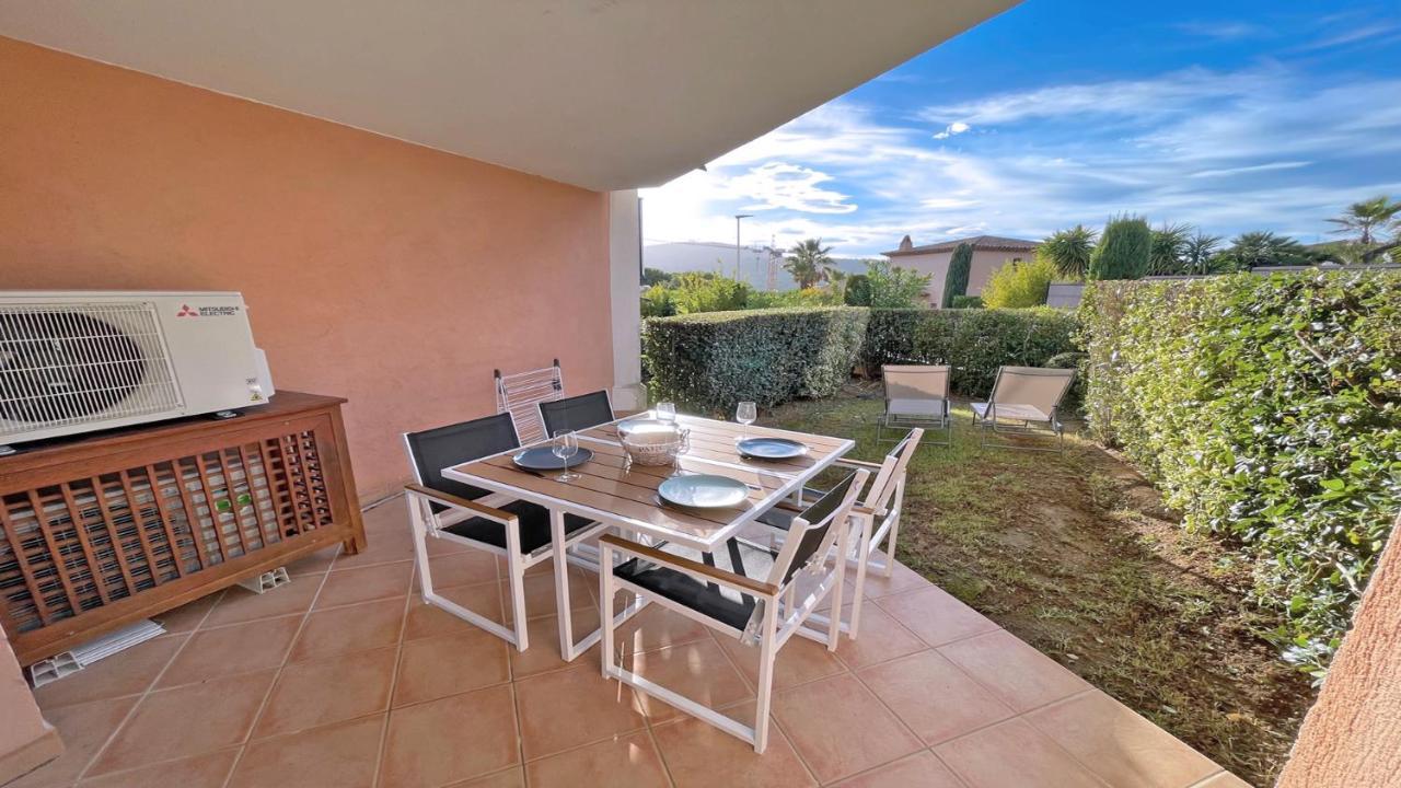 Appartement Les Pins Bleus A8 Sainte-Maxime Esterno foto
