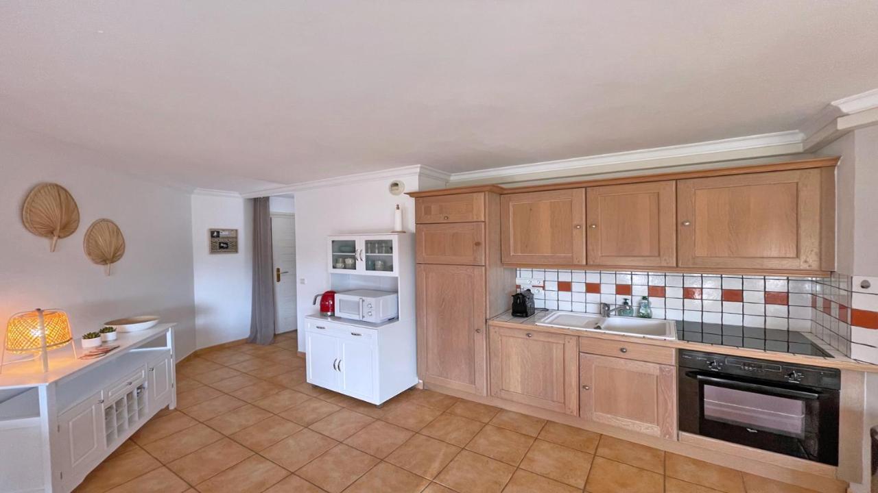 Appartement Les Pins Bleus A8 Sainte-Maxime Esterno foto